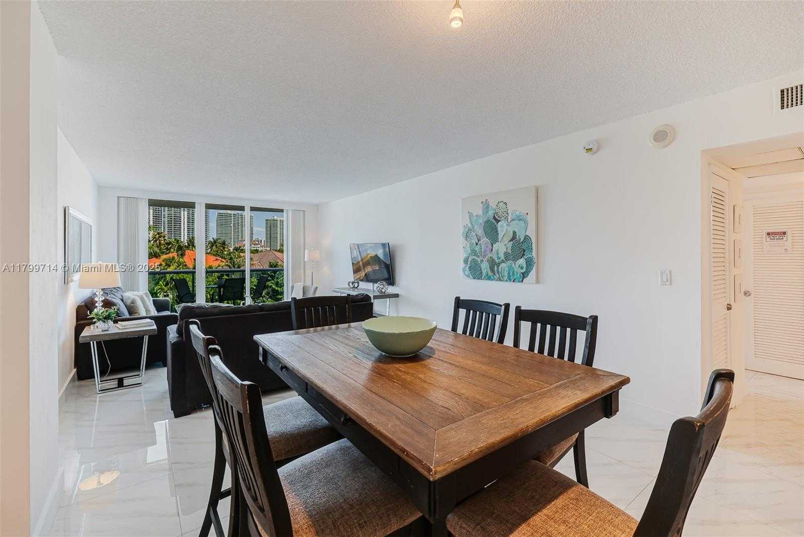 Small Image of 19370 COLLINS AVE #324, Sunny Isles Beach Number 7