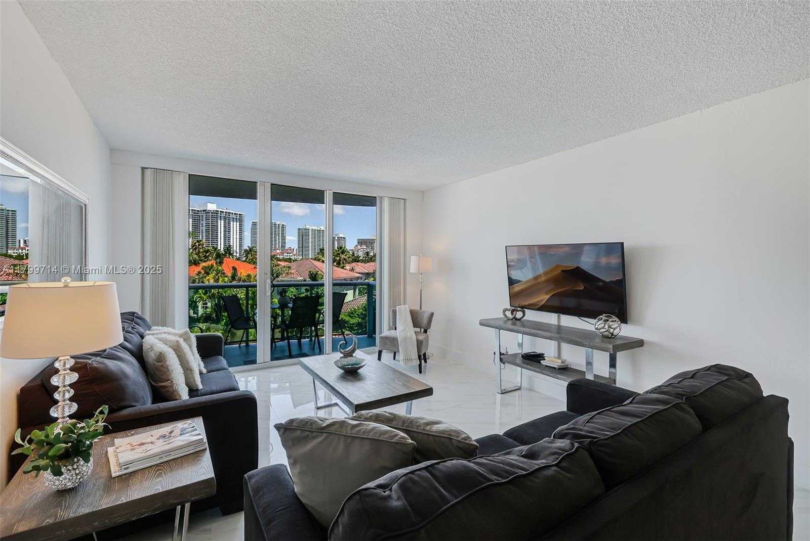 Small Image of 19370 COLLINS AVE #324, Sunny Isles Beach Number 8