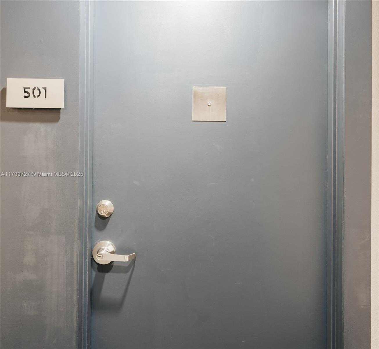 Small Image of 1000 WEST AVE #501, Miami Beach Number 13