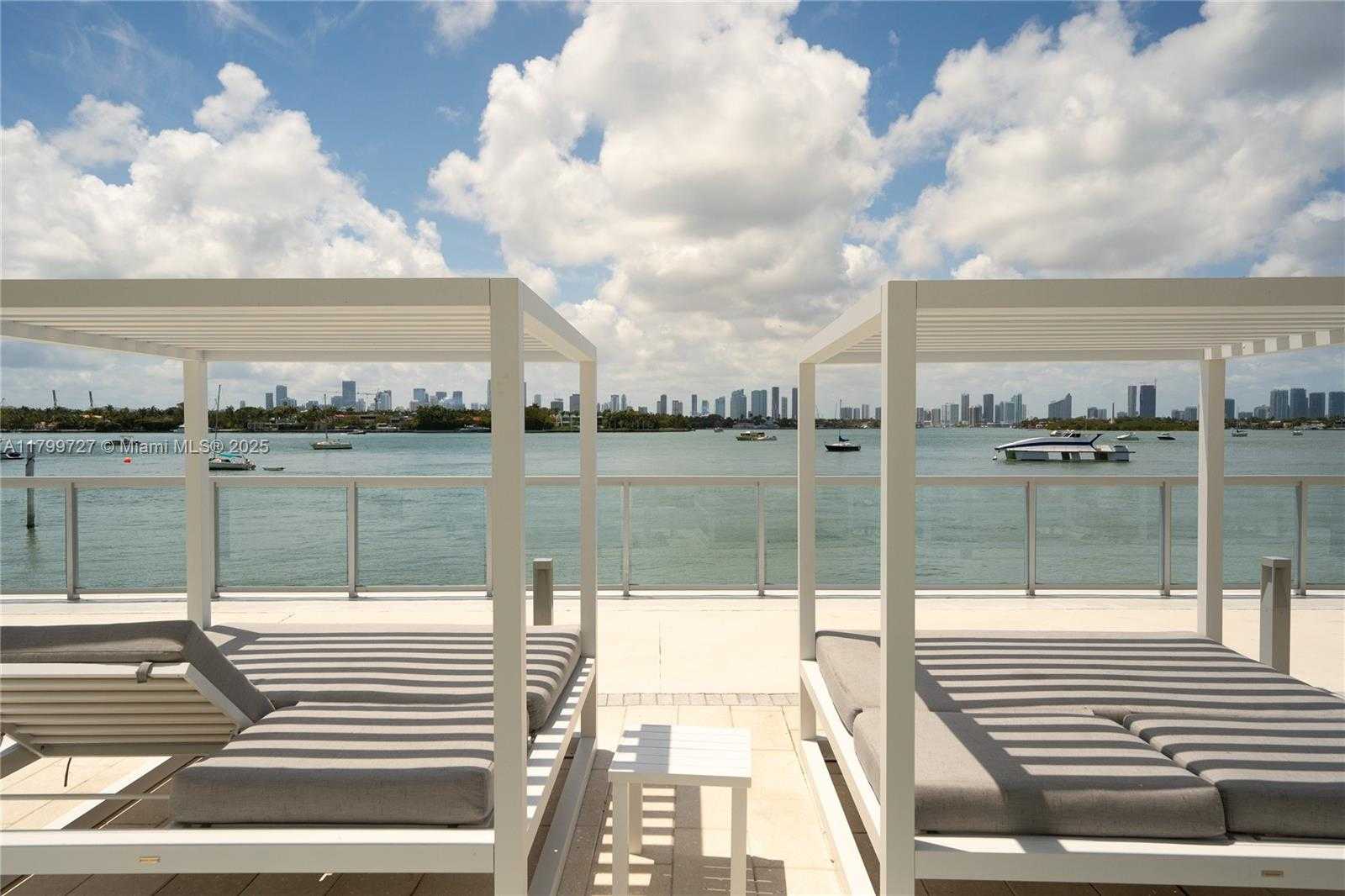 Small Image of 1000 WEST AVE #501, Miami Beach Number 22