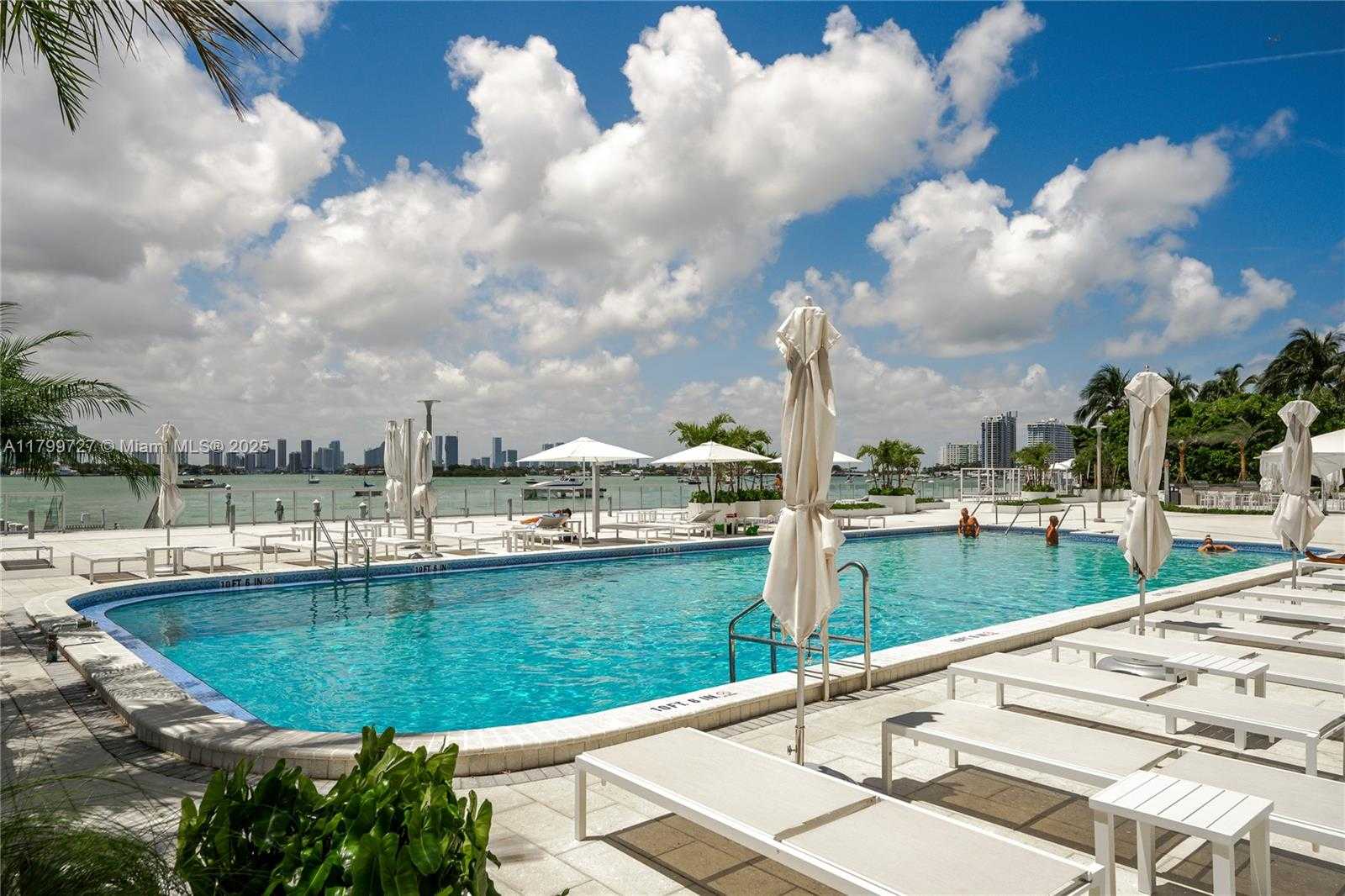 Small Image of 1000 WEST AVE #501, Miami Beach Number 28