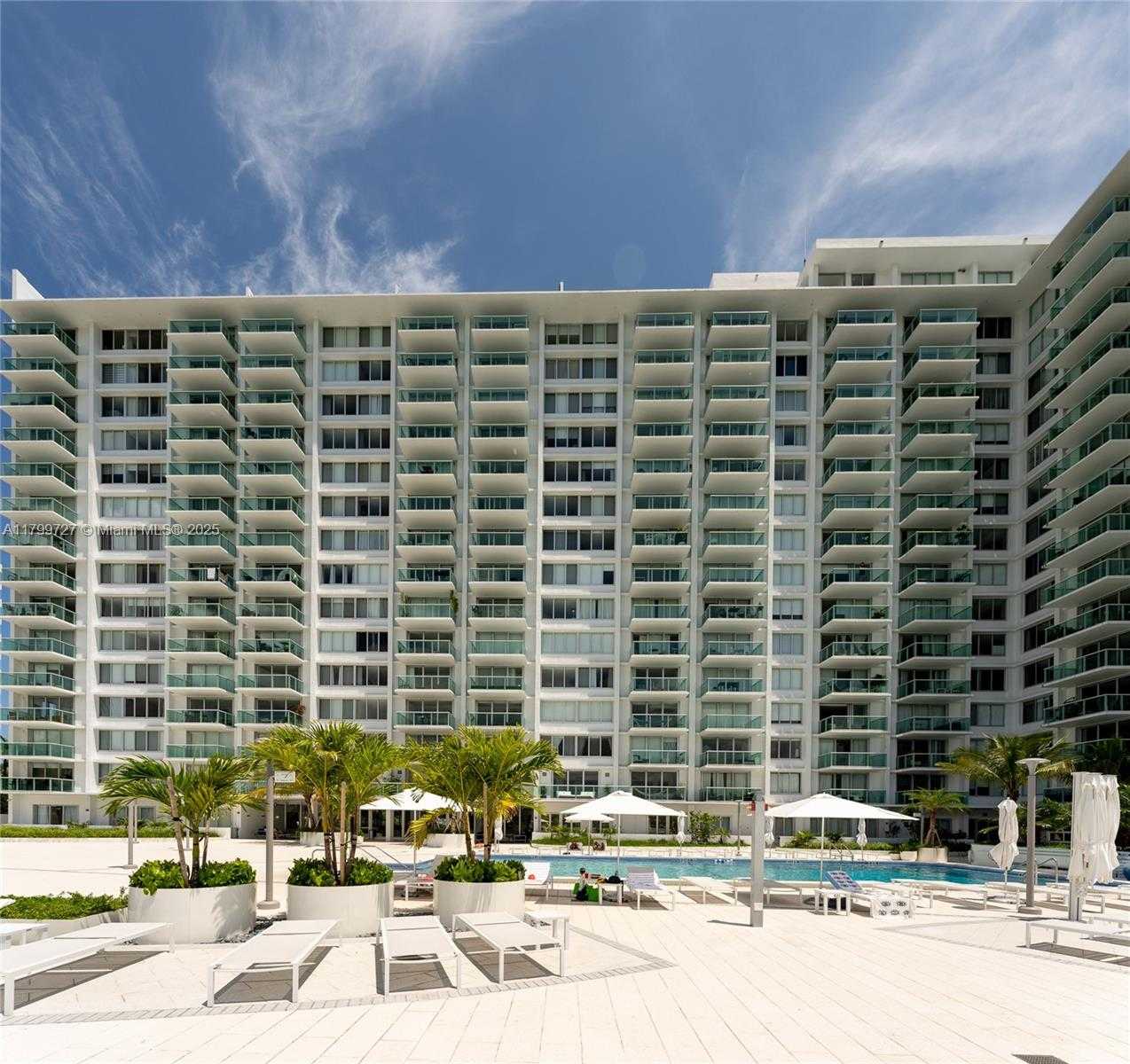 Small Image of 1000 WEST AVE #501, Miami Beach Number 30