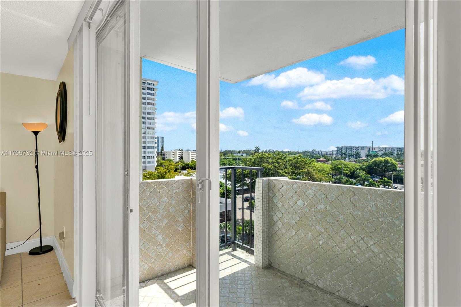 Small Image of 2750 NORTH EAST 183RD ST #504, Aventura Number 17