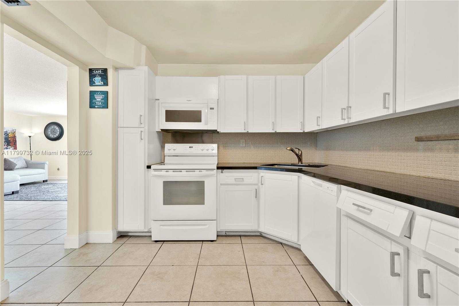 Small Image of 2750 NORTH EAST 183RD ST #504, Aventura Number 21