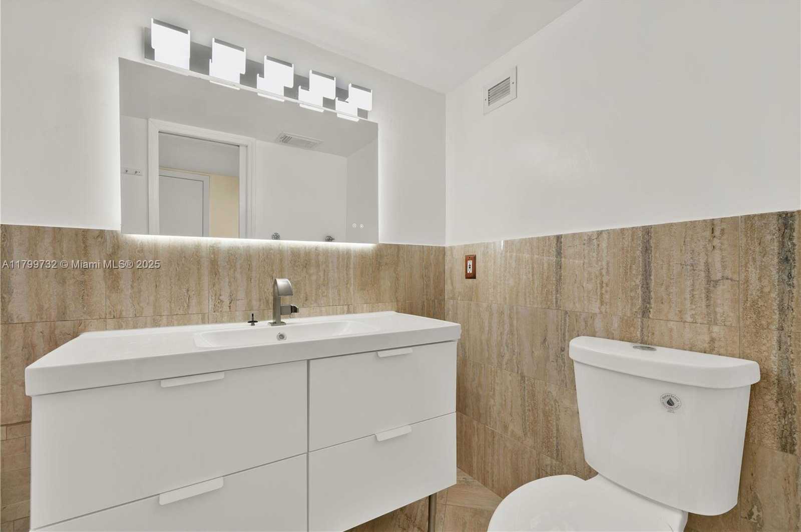 Small Image of 2750 NORTH EAST 183RD ST #504, Aventura Number 23