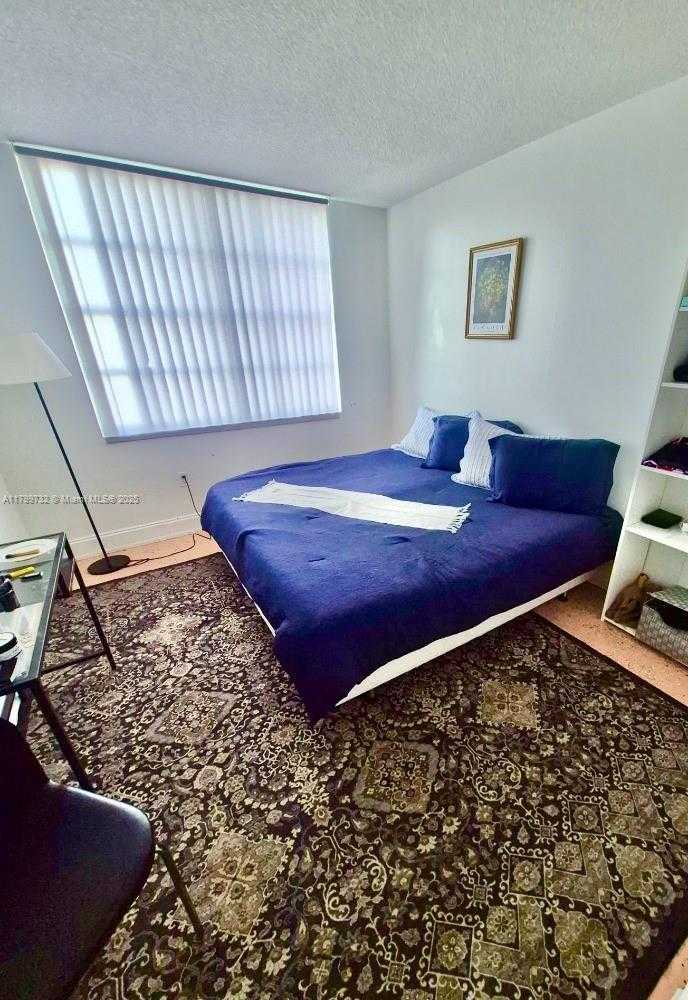 Small Image of 2750 NORTH EAST 183RD ST #504, Aventura Number 27