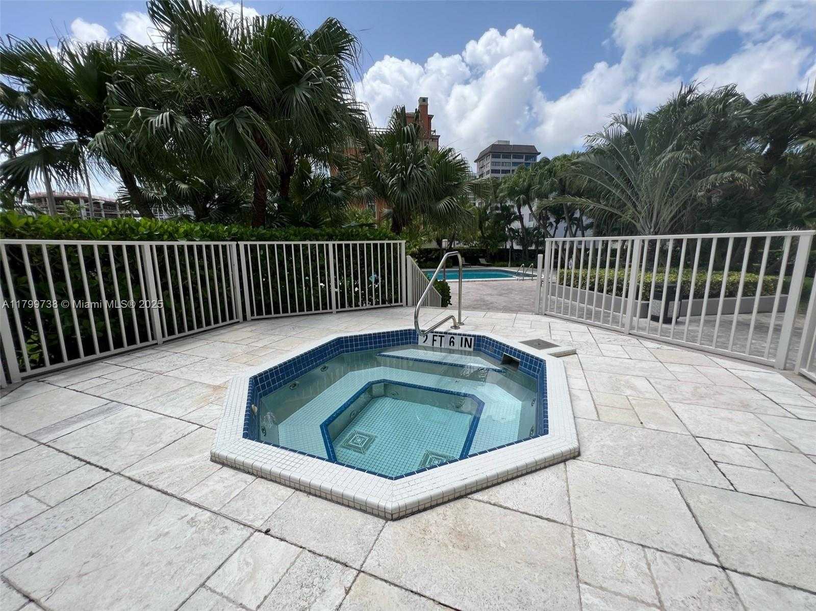 Small Image of 625 BILTMORE WAY #905, Coral Gables Number 13
