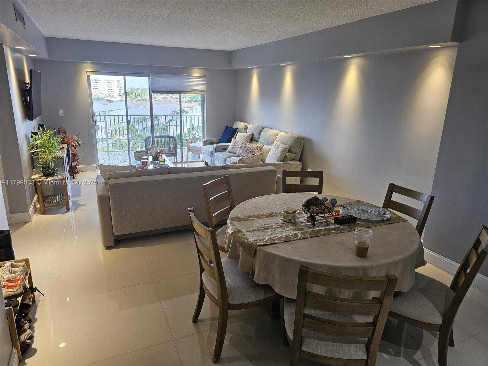 Small Image of 3850 WASHINGTON ST #704, Hollywood Number 10