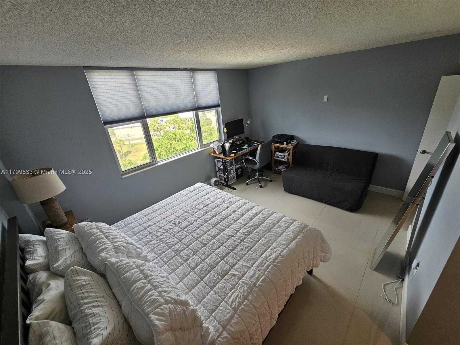 Small Image of 3850 WASHINGTON ST #704, Hollywood Number 22