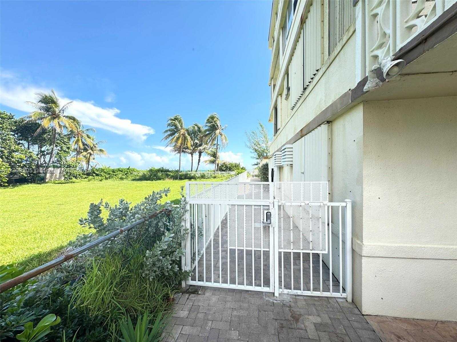 Small Image of 1936 SOUTH OCEAN DR #8D, Hallandale Beach Number 16