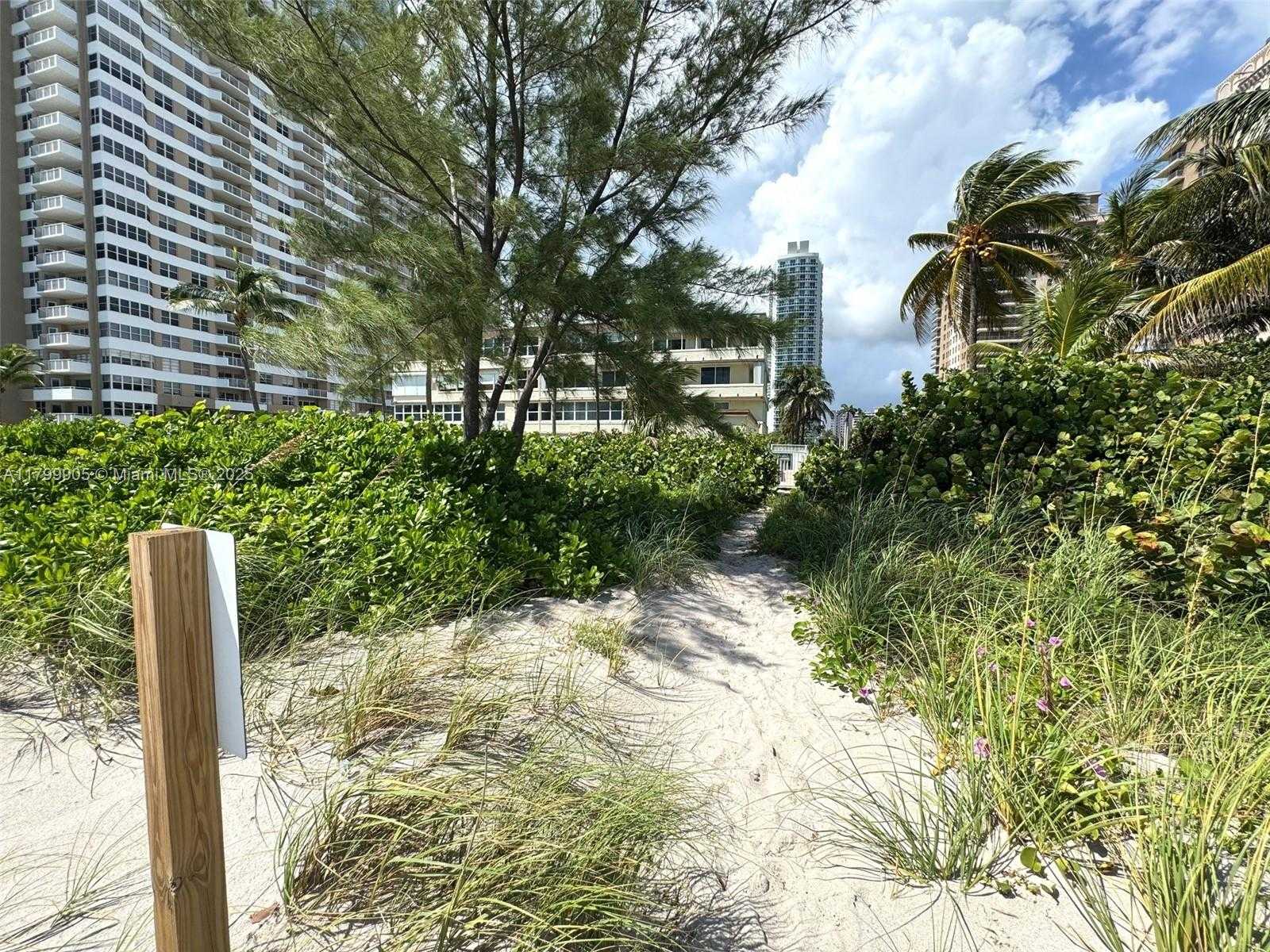 Small Image of 1936 SOUTH OCEAN DR #8D, Hallandale Beach Number 21