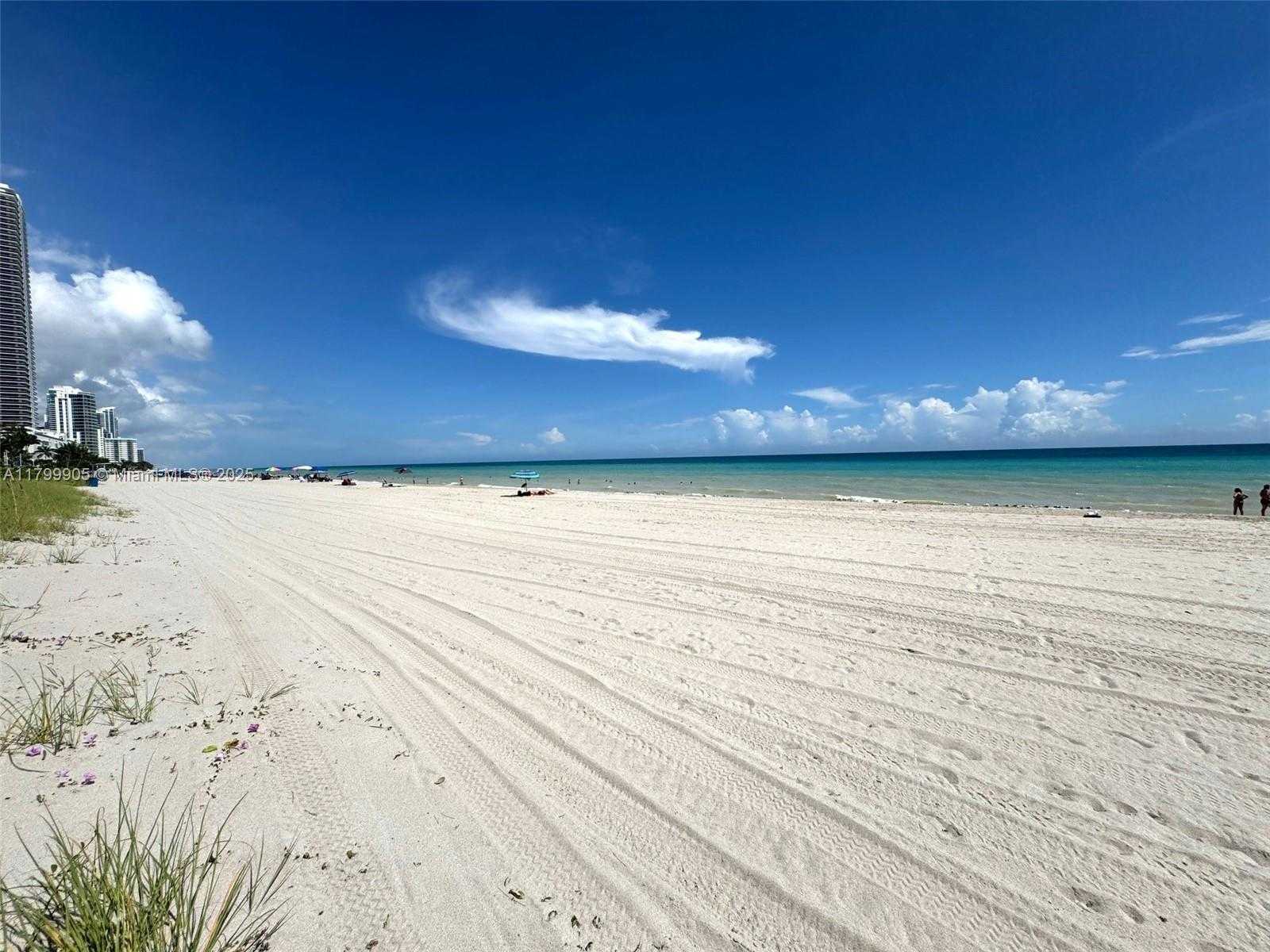 Small Image of 1936 SOUTH OCEAN DR #8D, Hallandale Beach Number 24