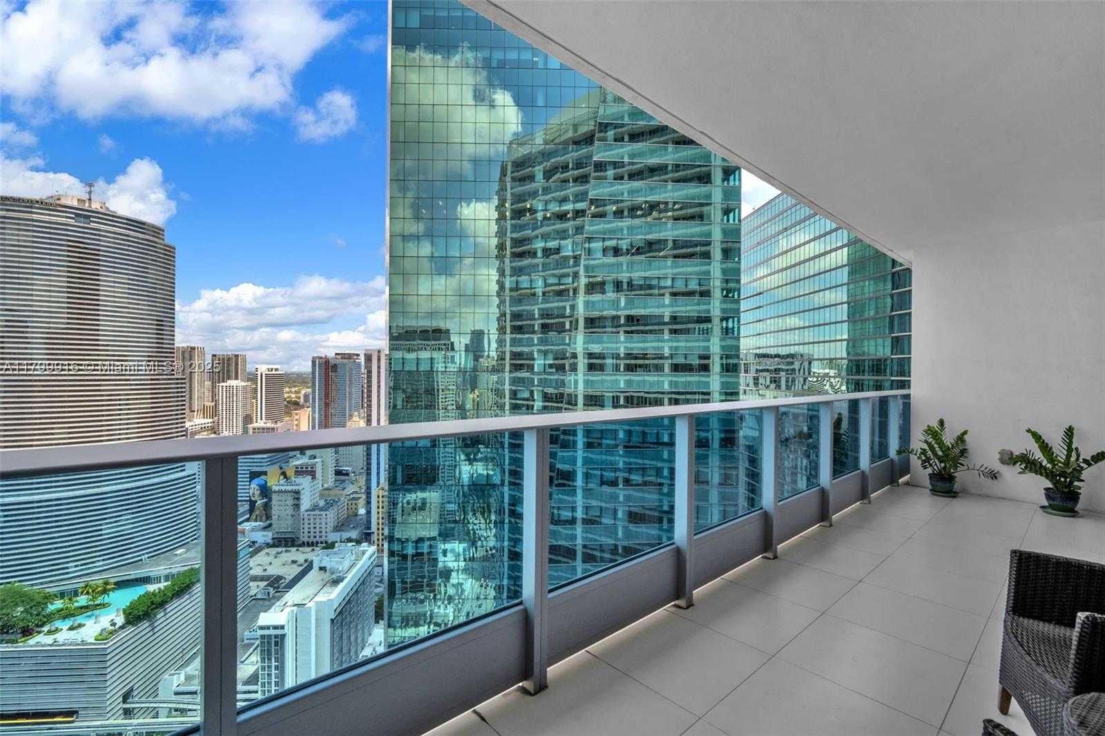 Small Image of 200 BISCAYNE BOULEVARD WAY #4012, Miami Number 19