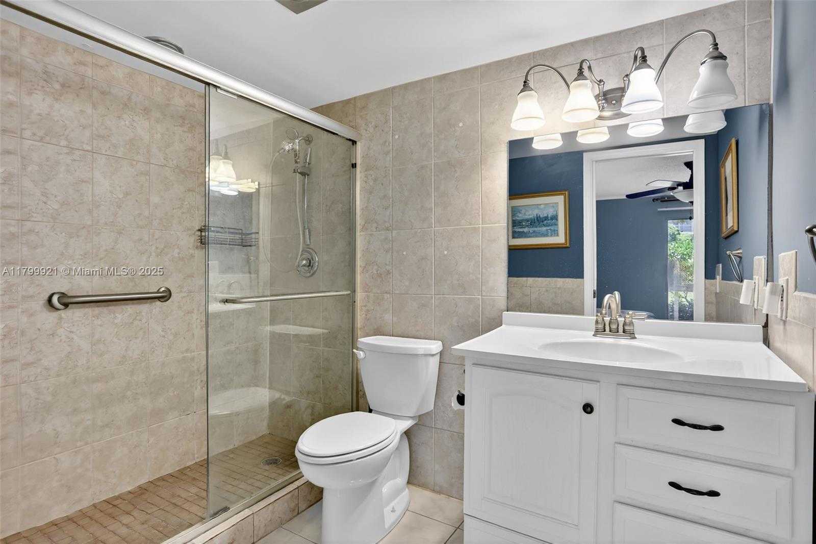 Small Image of 2405 ANTIGUA CIR #E1, Coconut Creek Number 12