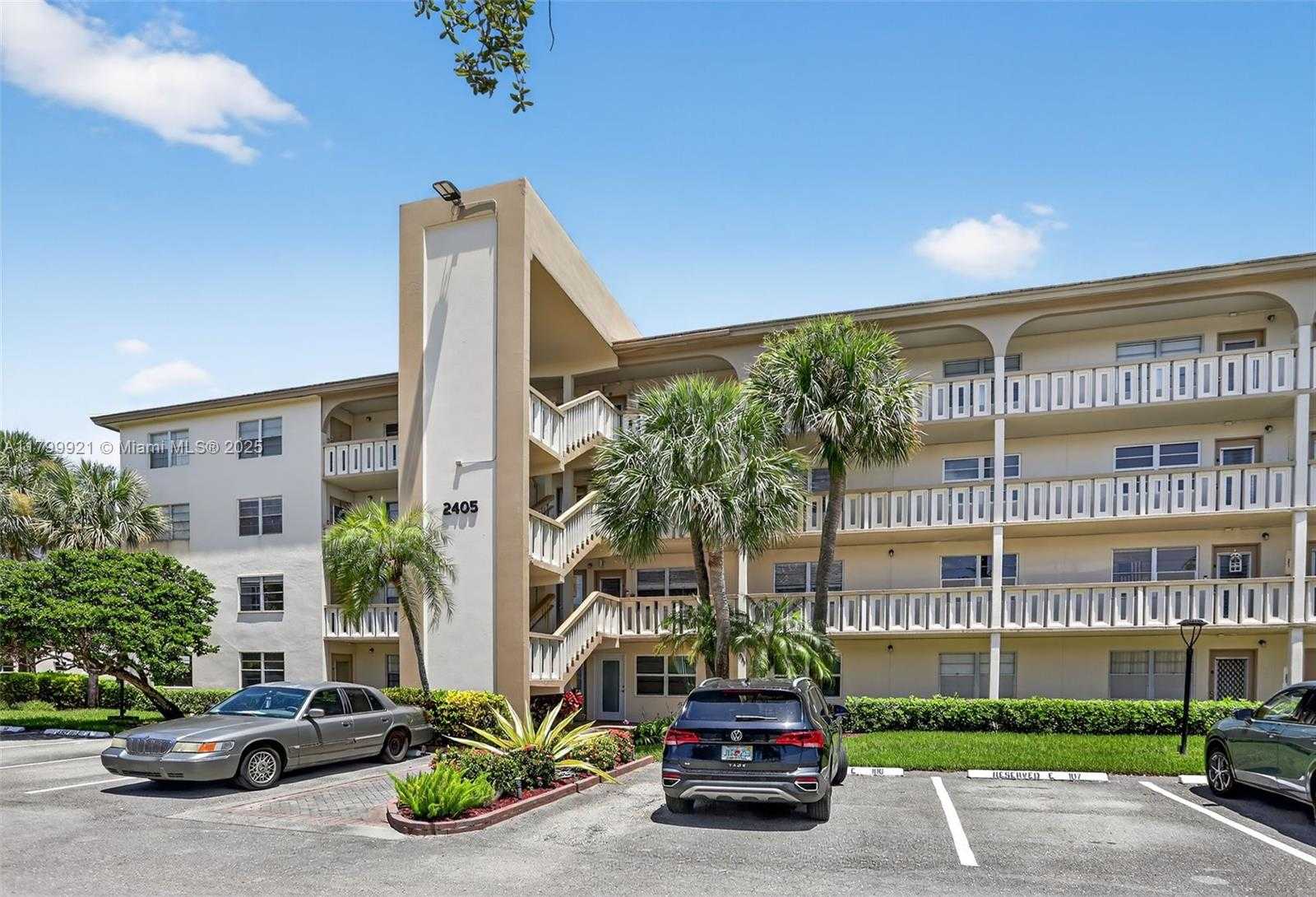 Small Image of 2405 ANTIGUA CIR #E1, Coconut Creek Number 55