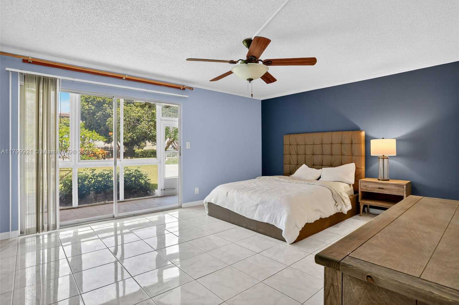 Small Image of 2405 ANTIGUA CIR #E1, Coconut Creek Number 8