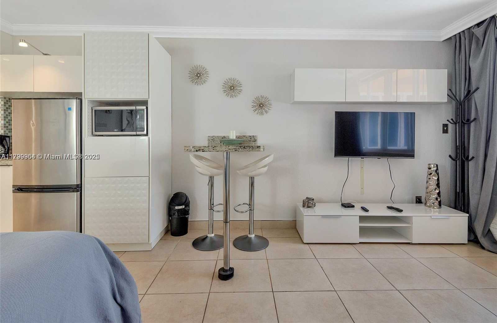 Small Image of 19201 COLLINS AVE #1001, Sunny Isles Beach Number 10