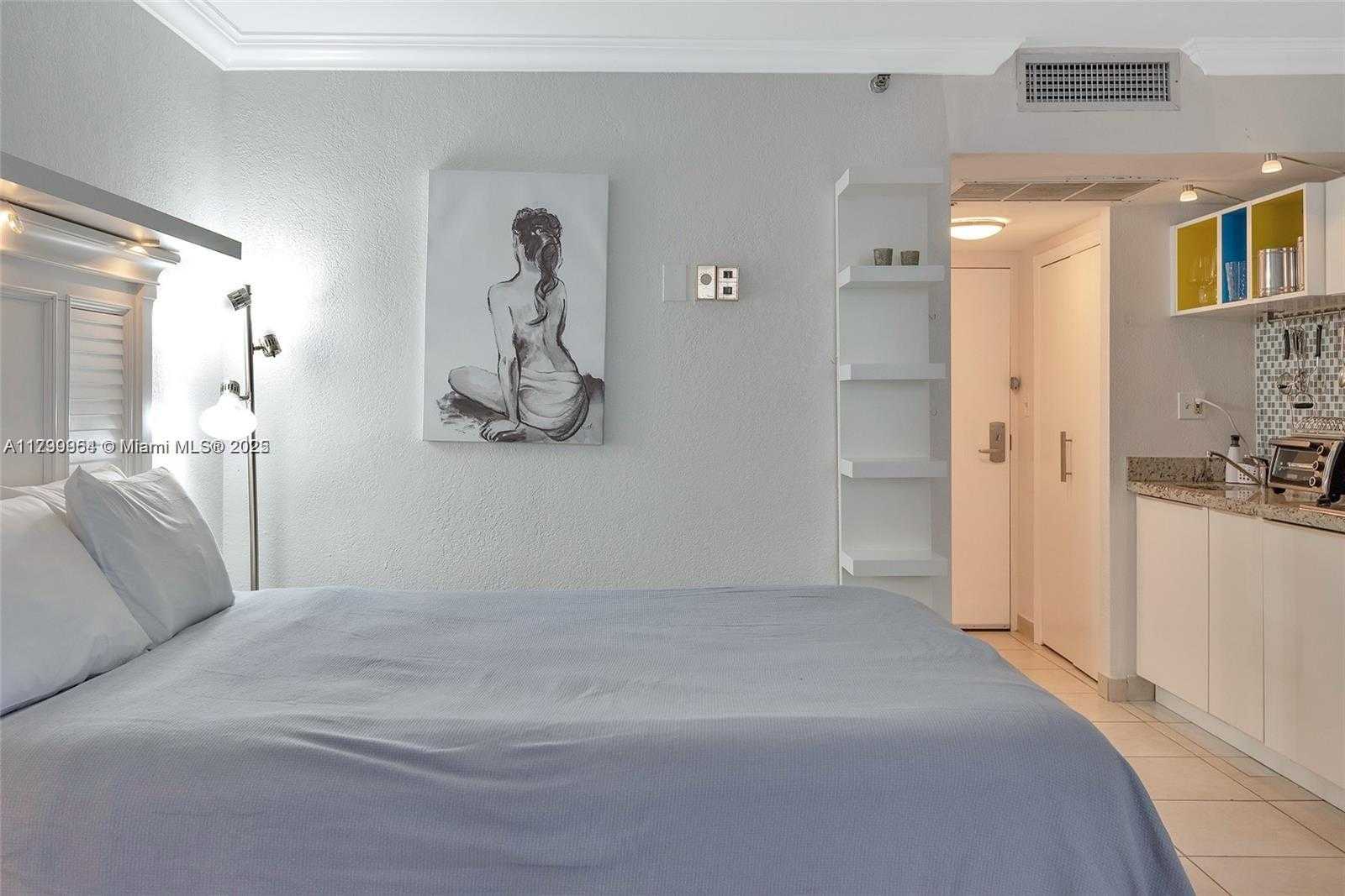 Small Image of 19201 COLLINS AVE #1001, Sunny Isles Beach Number 5