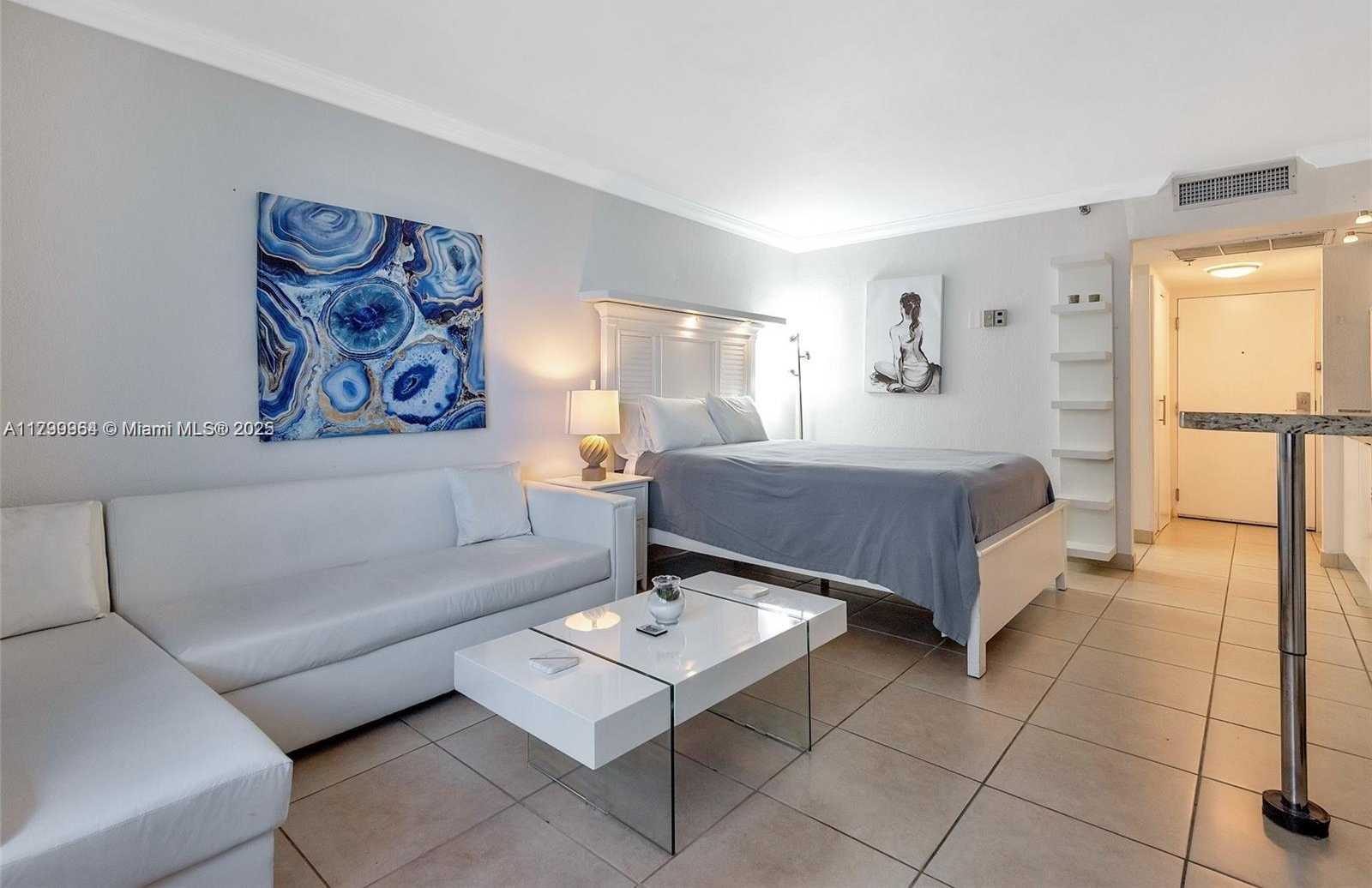 Small Image of 19201 COLLINS AVE #1001, Sunny Isles Beach Number 6