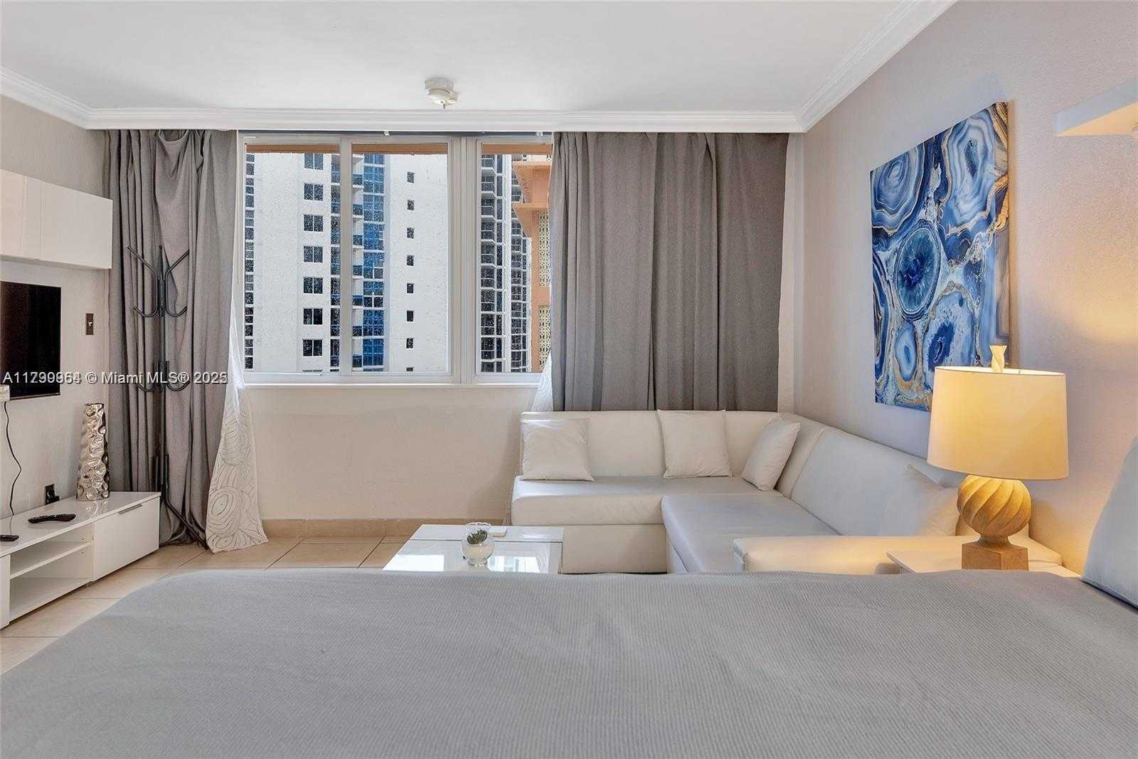 Small Image of 19201 COLLINS AVE #1001, Sunny Isles Beach Number 7