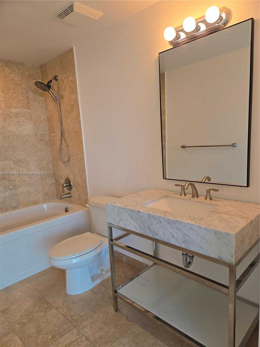 Small Image of 350 #4013, Miami Number 10