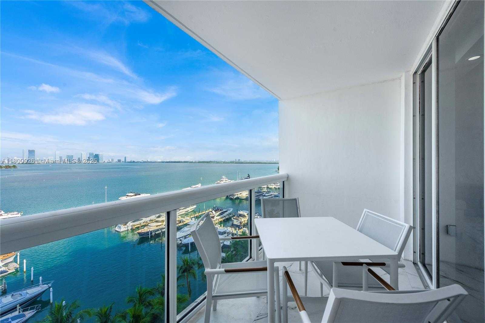 Small Image of 1800 SUNSET HARBOUR DR 1202/4 DR #1202/4, Miami Beach Number 17