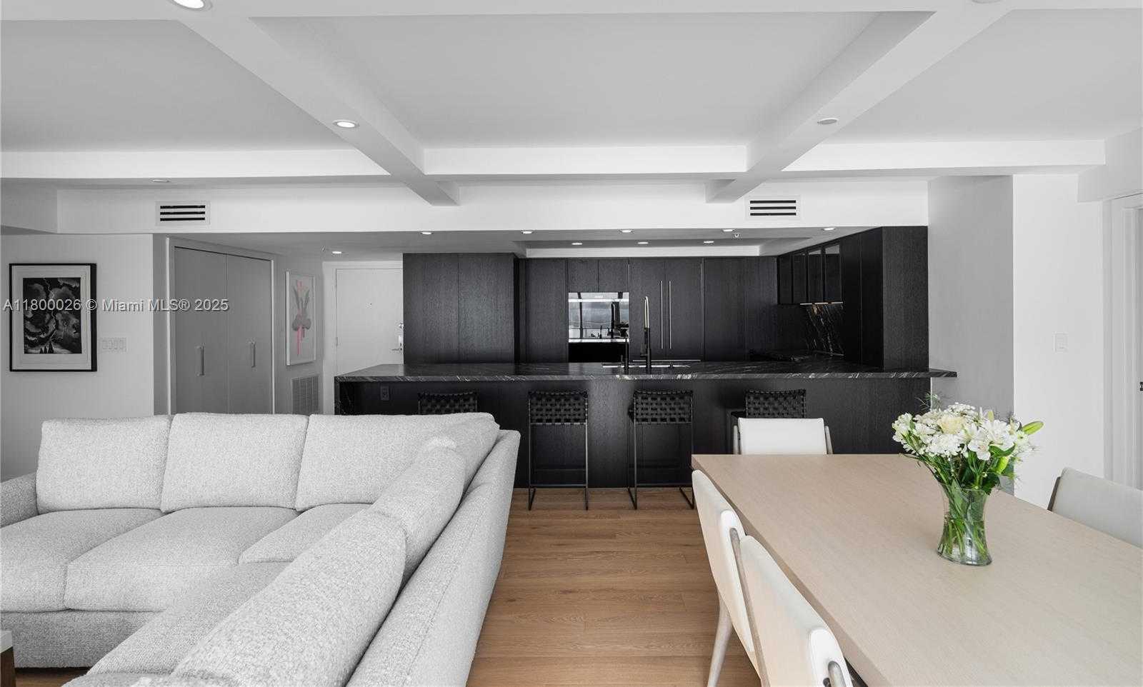 Small Image of 1800 SUNSET HARBOUR DR 1202/4 DR #1202/4, Miami Beach Number 22
