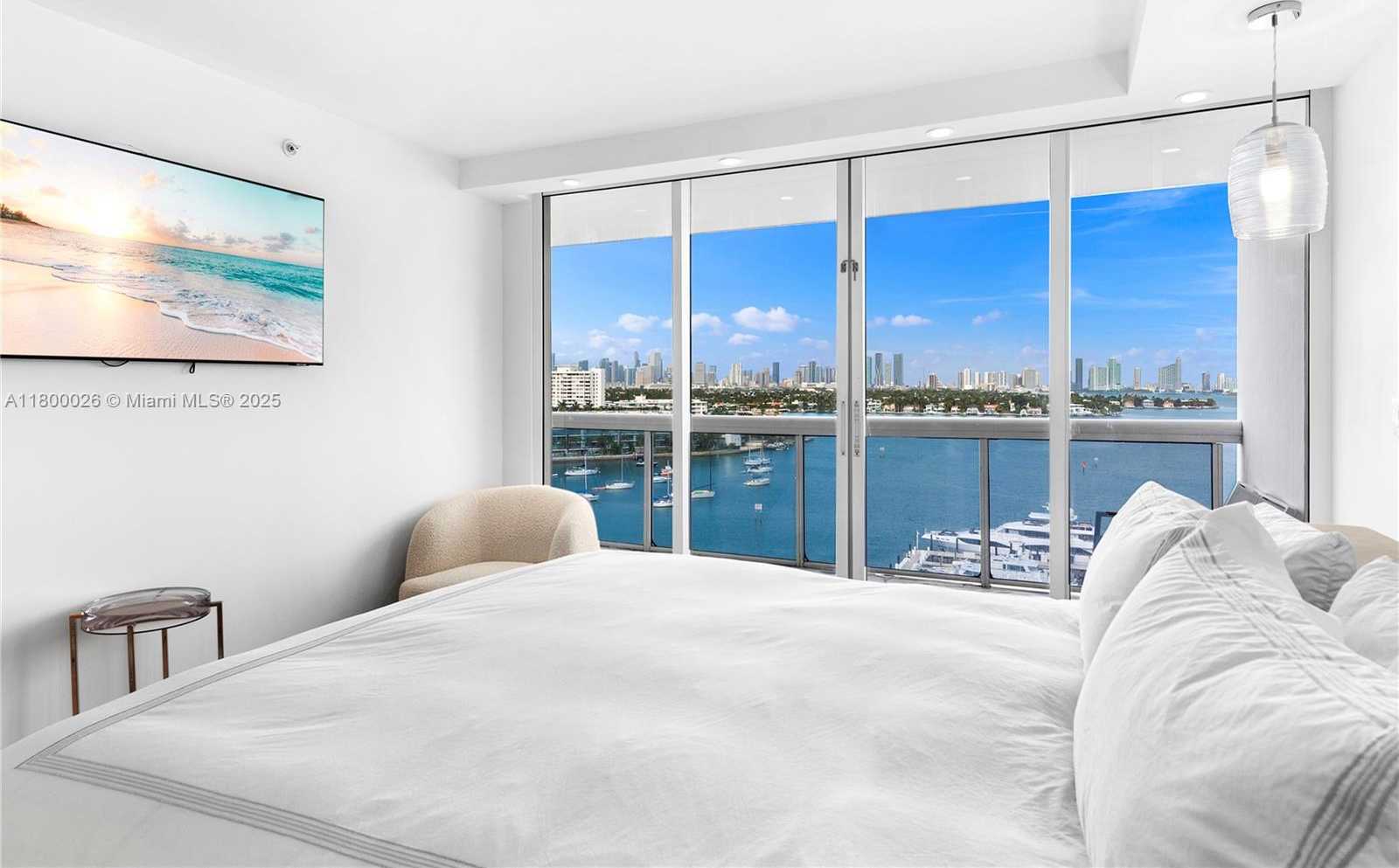 Small Image of 1800 SUNSET HARBOUR DR 1202/4 DR #1202/4, Miami Beach Number 31