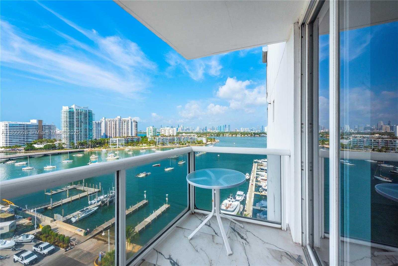 Small Image of 1800 SUNSET HARBOUR DR 1202/4 DR #1202/4, Miami Beach Number 48