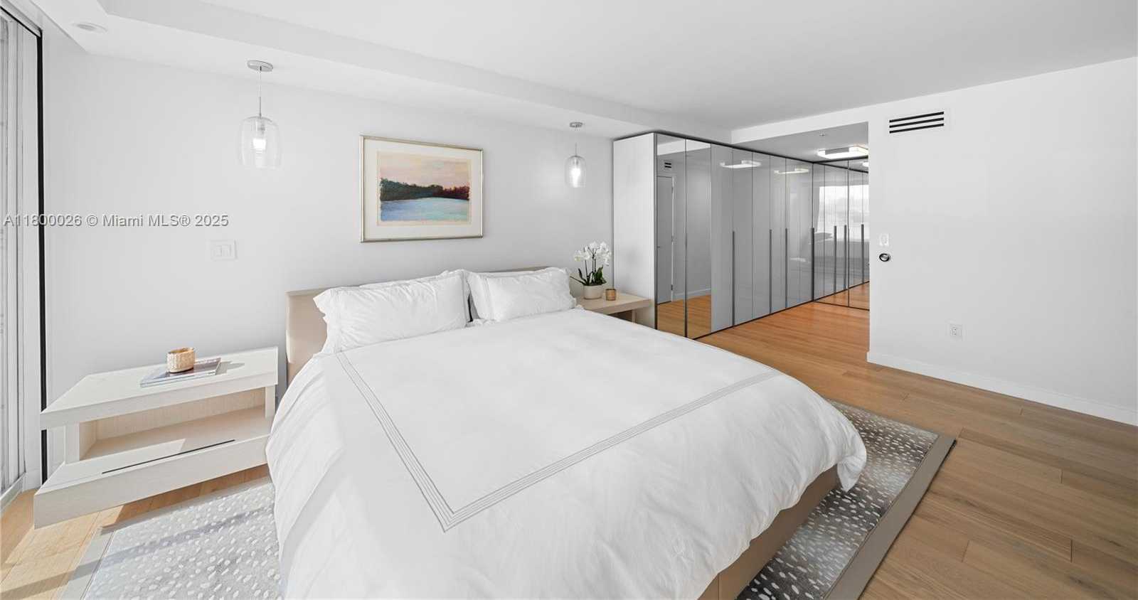 Small Image of 1800 SUNSET HARBOUR DR 1202/4 DR #1202/4, Miami Beach Number 8