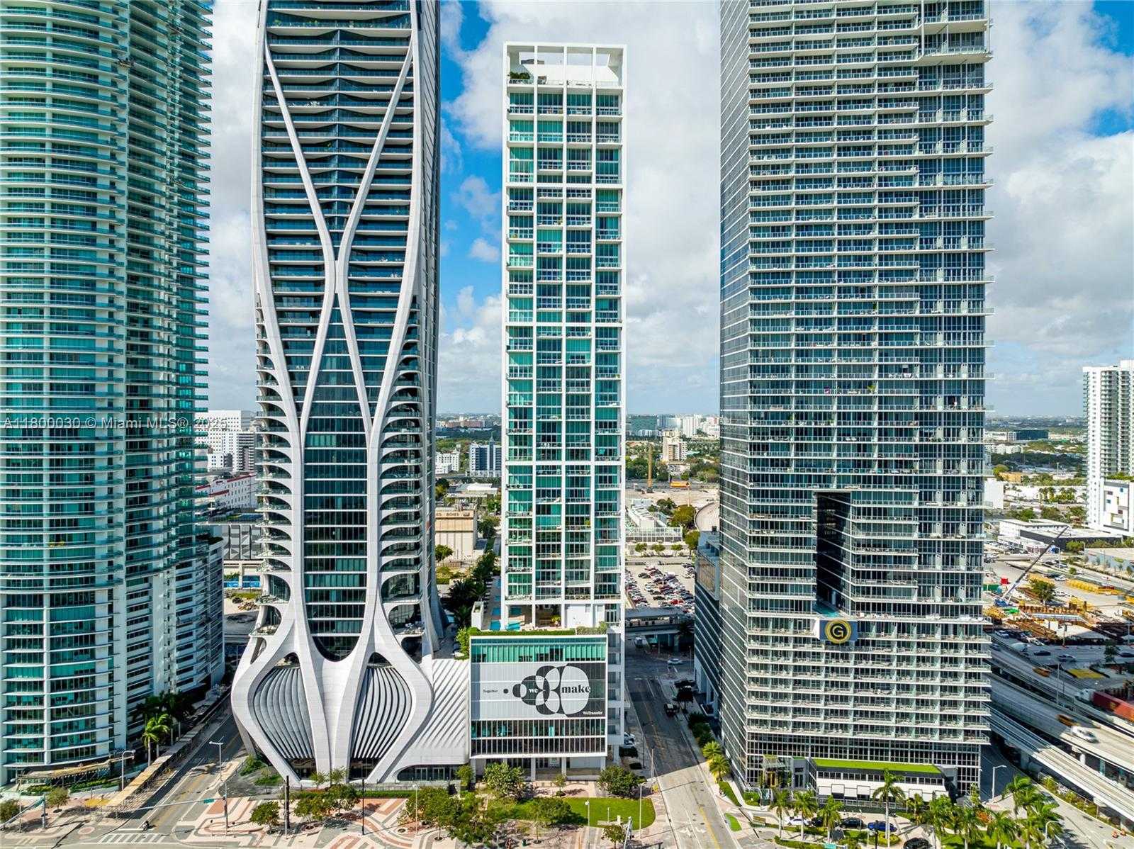 Small Image of 1040 BISCAYNE BLVD #3802, Miami Number 34