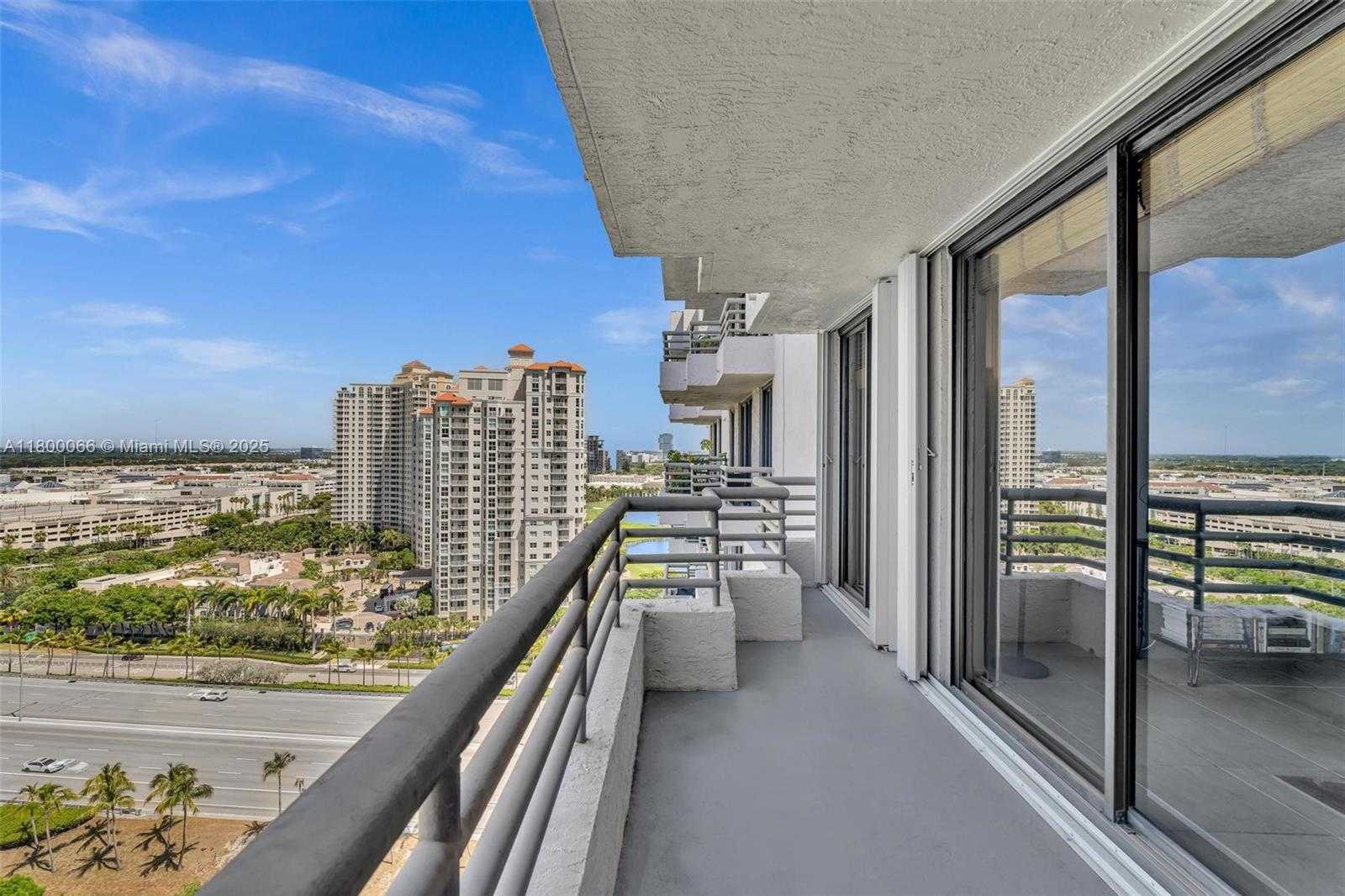 Small Image of 3300 NORTH EAST 191ST ST #LP04, Aventura Number 2