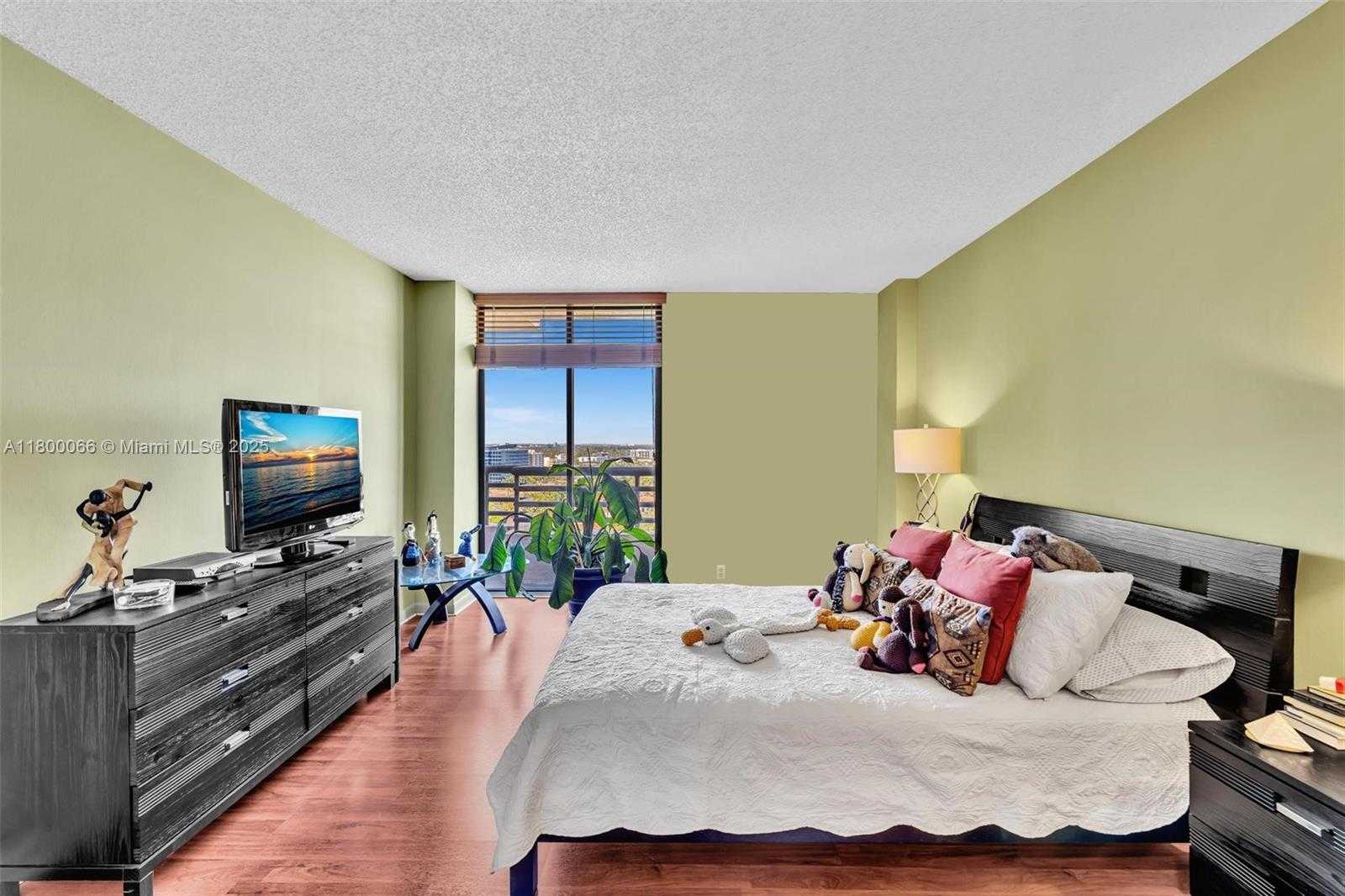 Small Image of 3300 NORTH EAST 191ST ST #LP04, Aventura Number 31