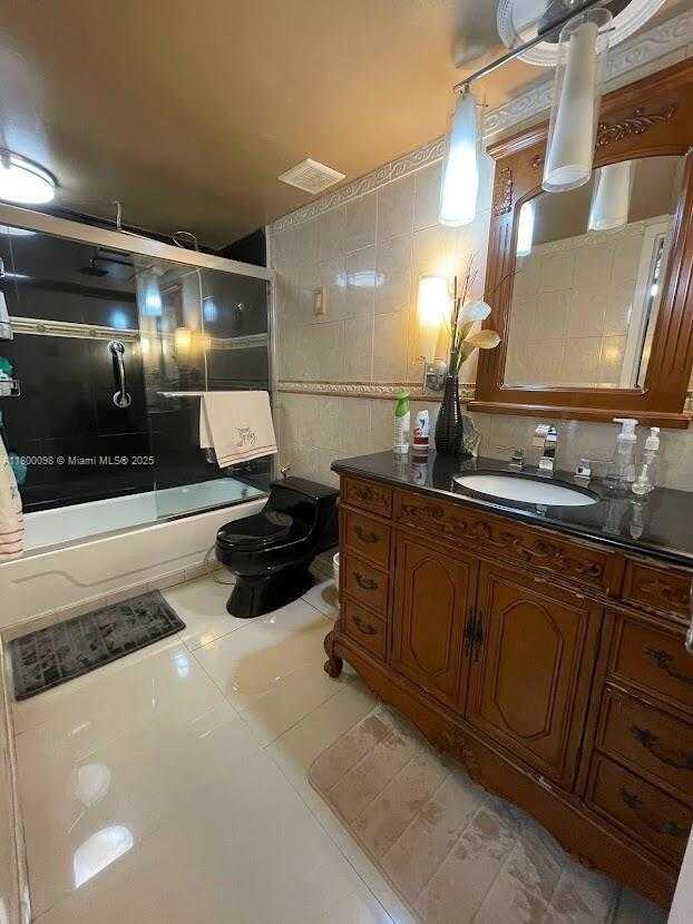 Small Image of 8360 SANDS POINT BLVD #G209, Tamarac Number 7