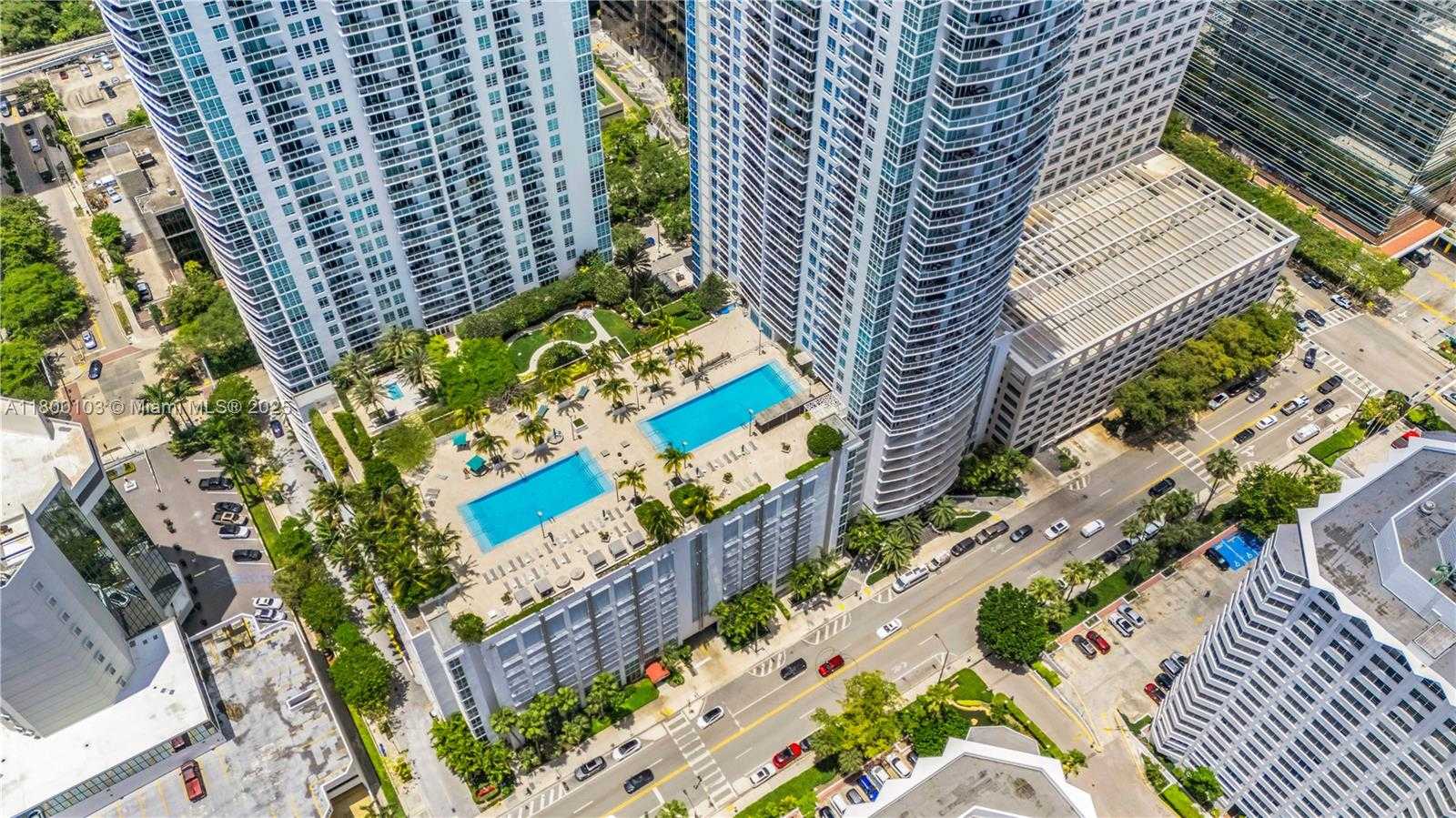 Small Image of 950 BRICKELL BAY DR #1108, Miami Number 21