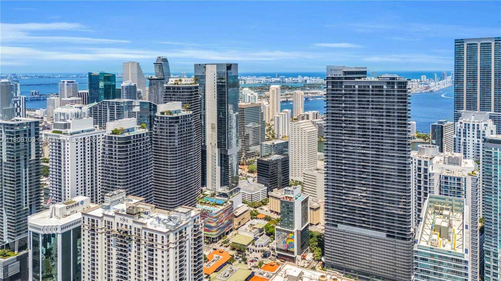 Small Image of 950 BRICKELL BAY DR #1108, Miami Number 28