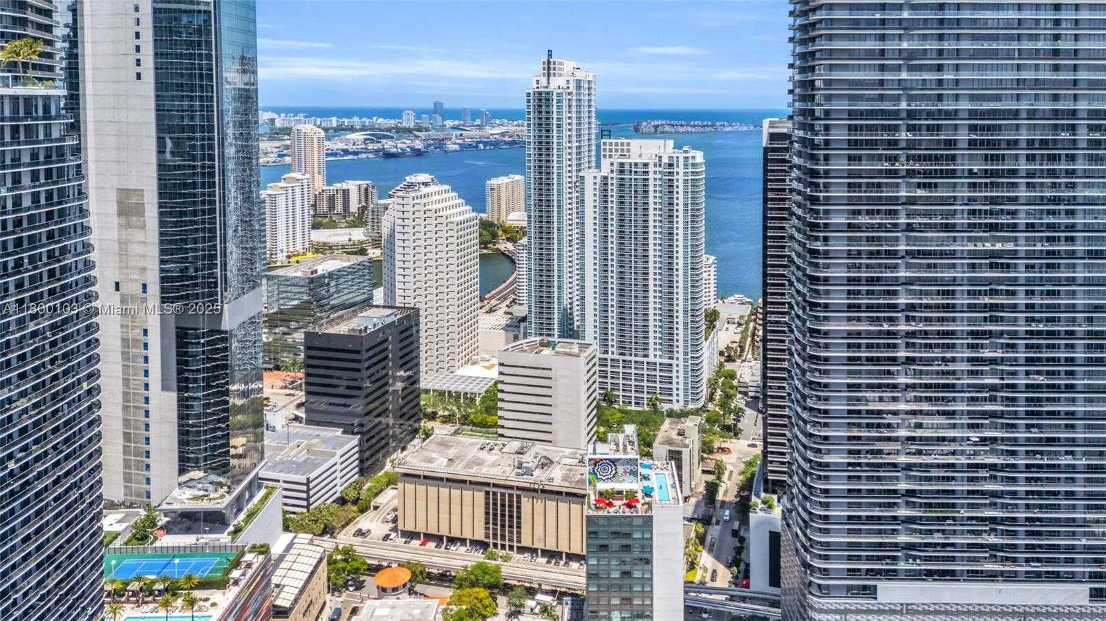 Small Image of 950 BRICKELL BAY DR #1108, Miami Number 31