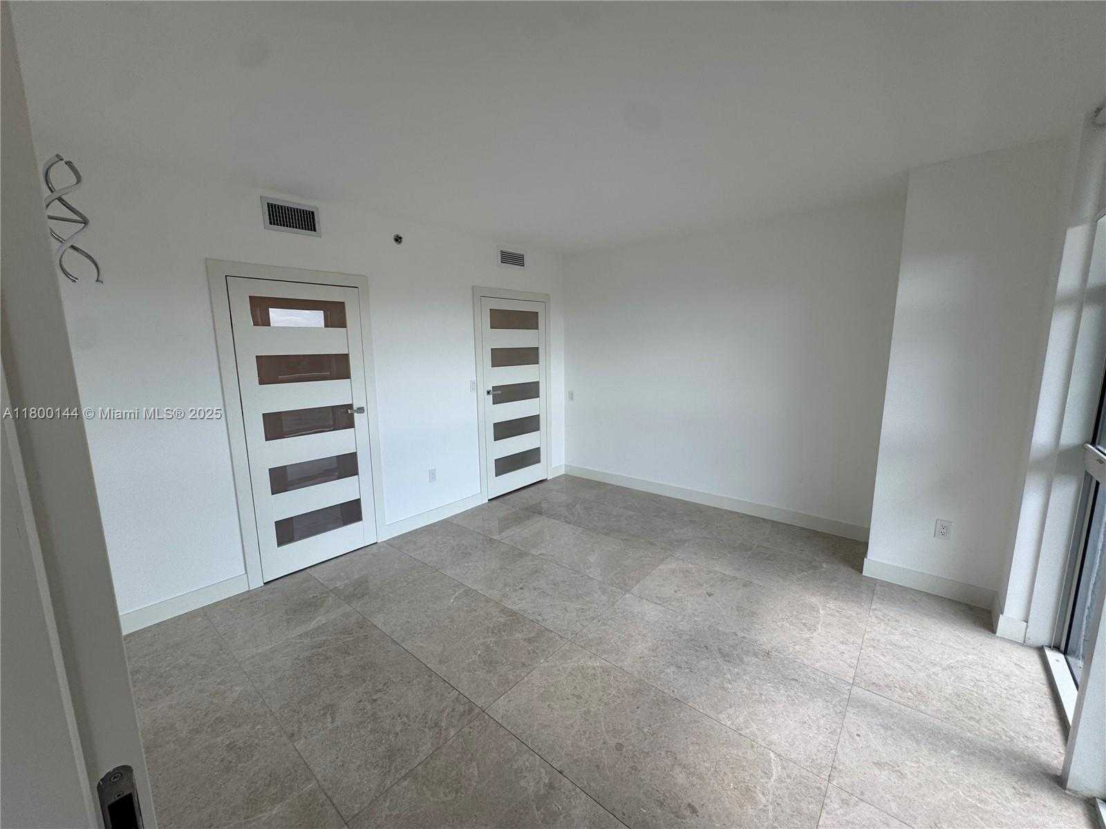 Small Image of 50 BISCAYNE BLVD #504, Miami Number 14