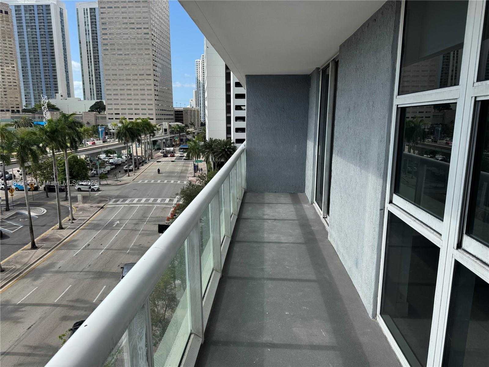 Small Image of 50 BISCAYNE BLVD #504, Miami Number 27