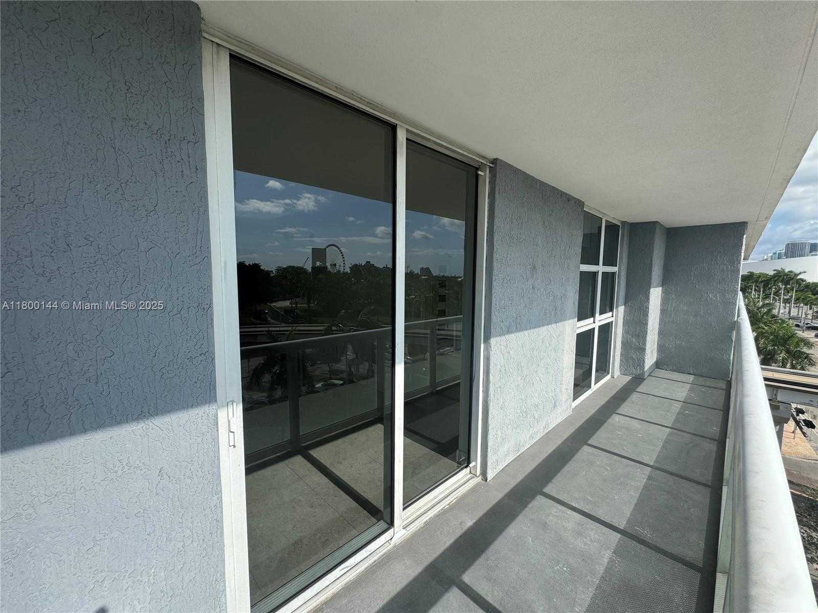 Small Image of 50 BISCAYNE BLVD #504, Miami Number 32