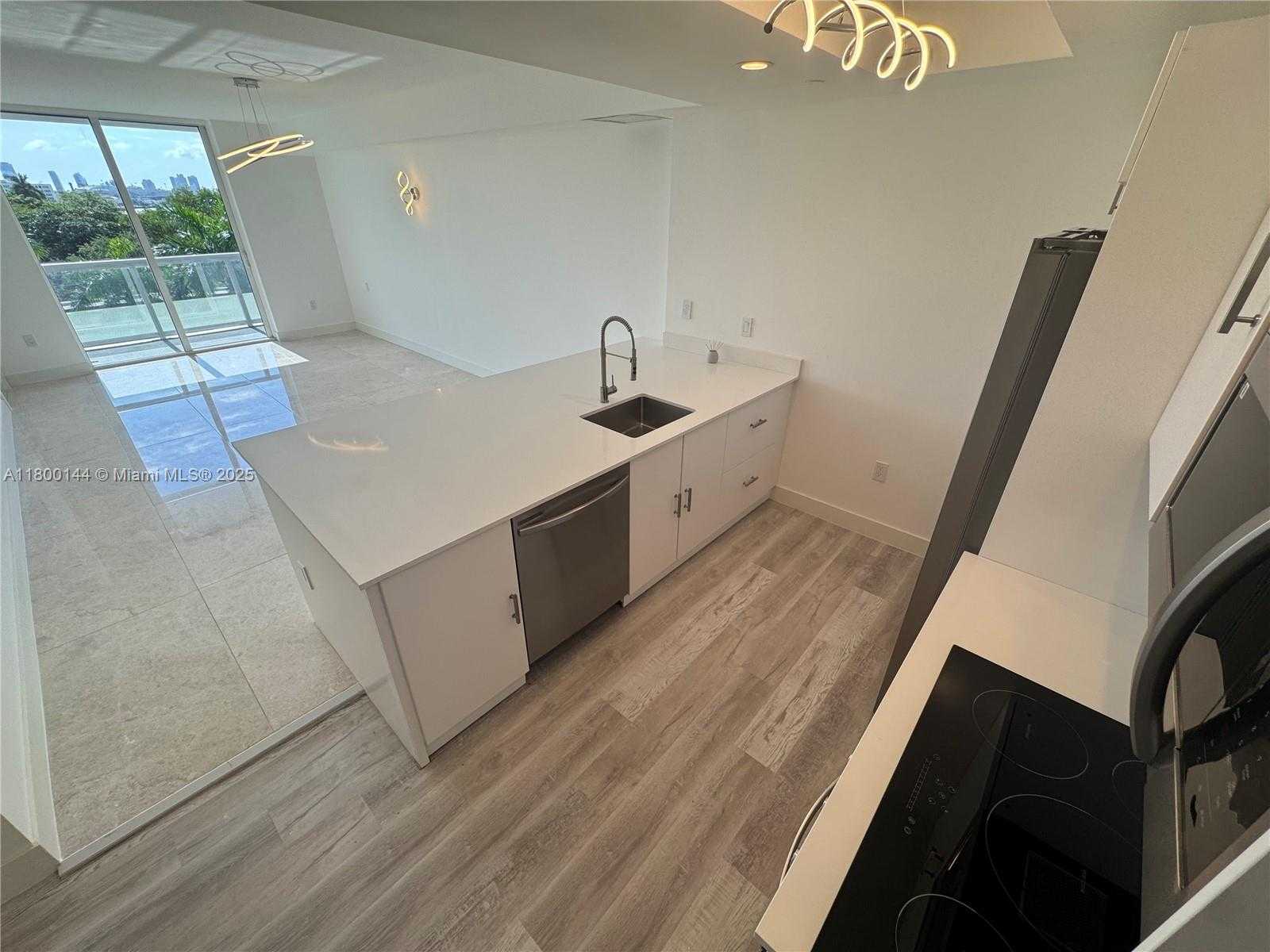 Small Image of 50 BISCAYNE BLVD #504, Miami Number 5