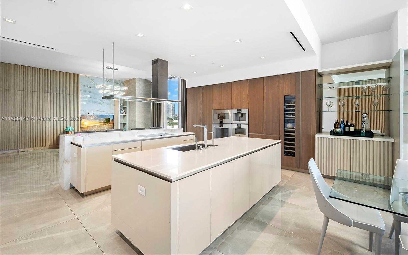 Small Image of 18501 COLLINS AVE #501, Sunny Isles Beach Number 22