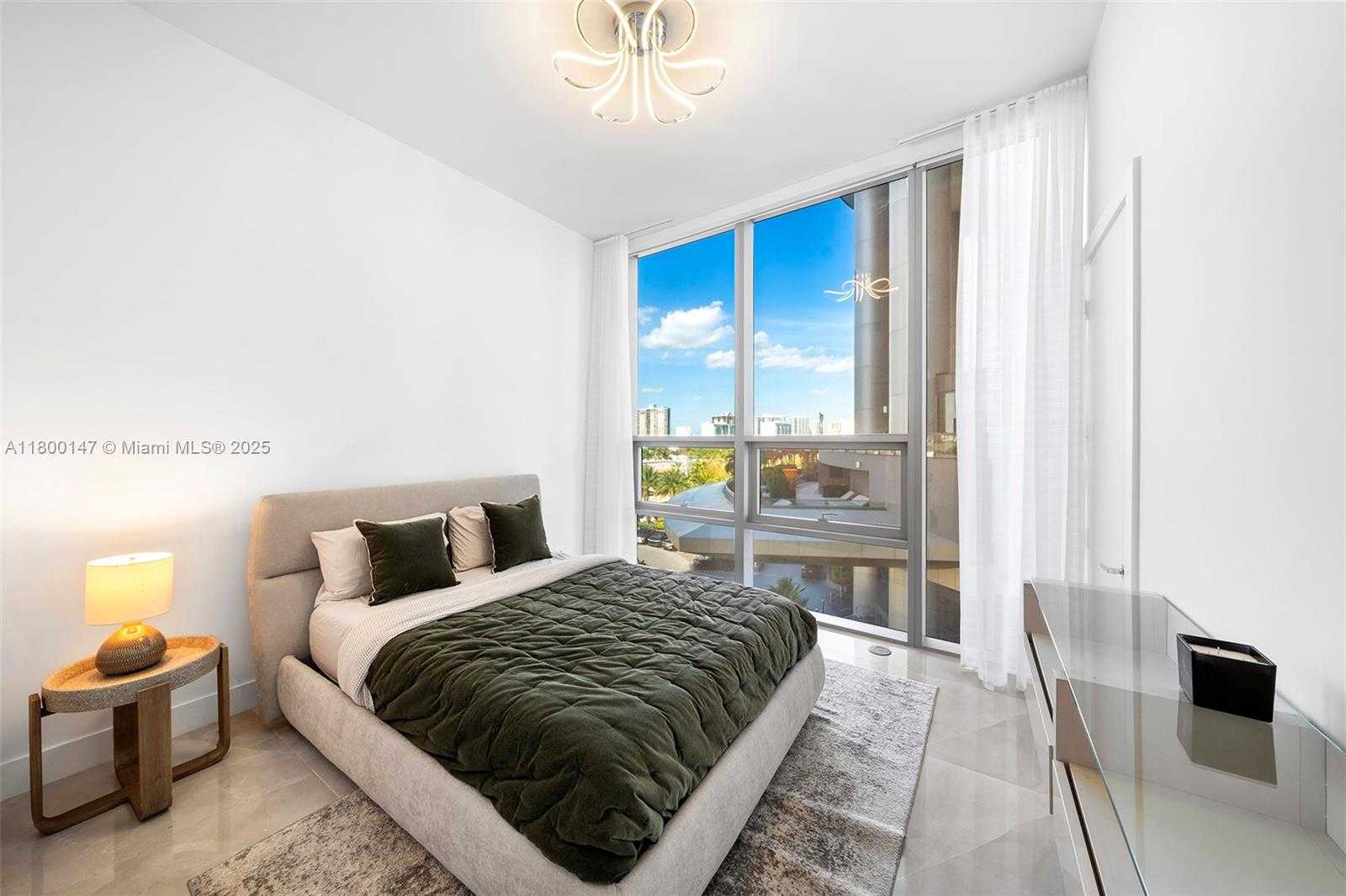Small Image of 18501 COLLINS AVE #501, Sunny Isles Beach Number 40