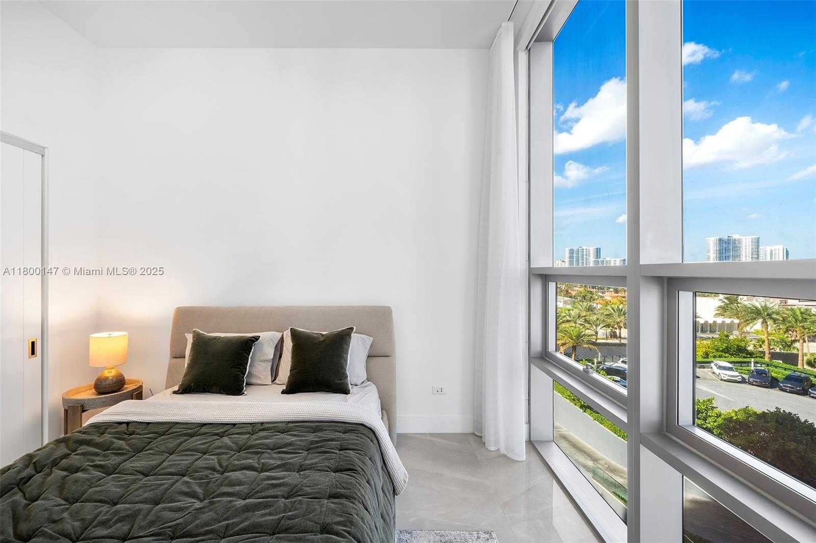 Small Image of 18501 COLLINS AVE #501, Sunny Isles Beach Number 41