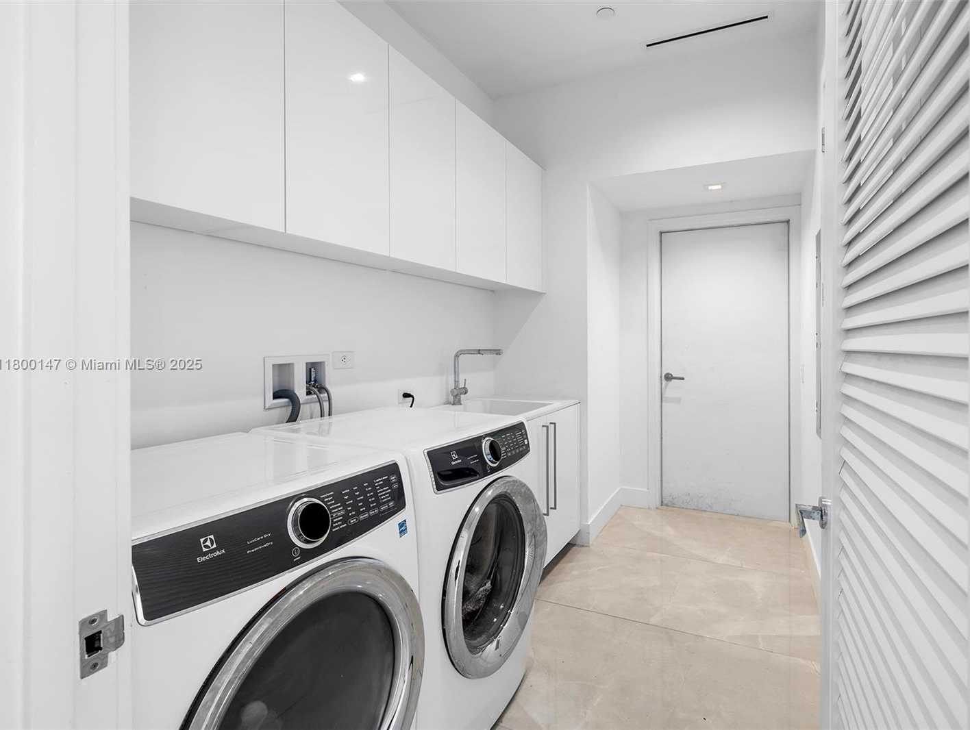 Small Image of 18501 COLLINS AVE #501, Sunny Isles Beach Number 46