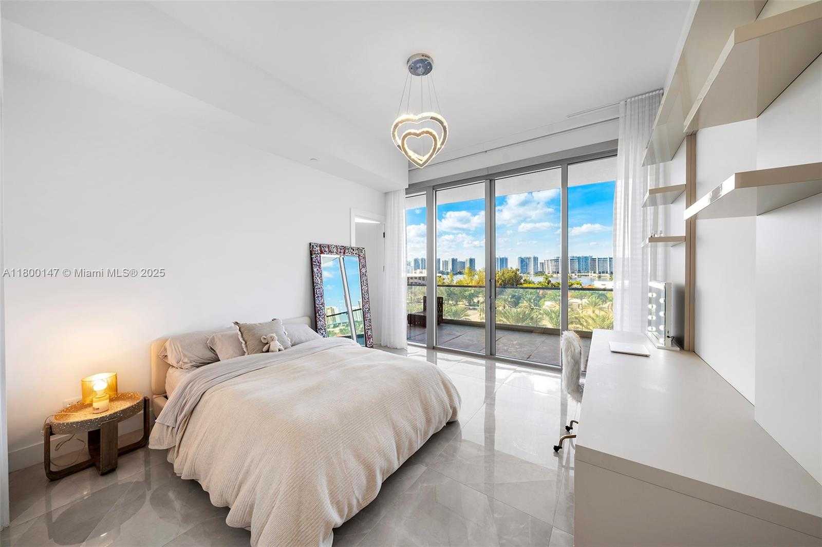 Small Image of 18501 COLLINS AVE #501, Sunny Isles Beach Number 47