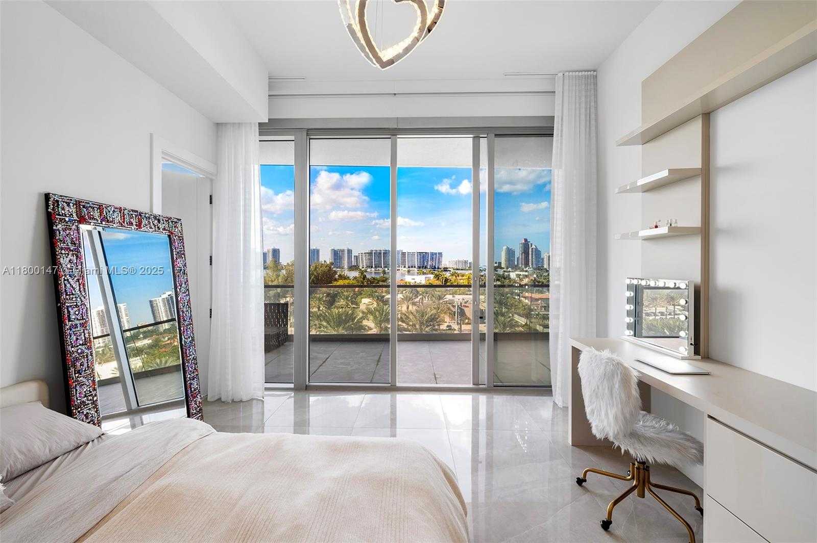 Small Image of 18501 COLLINS AVE #501, Sunny Isles Beach Number 48