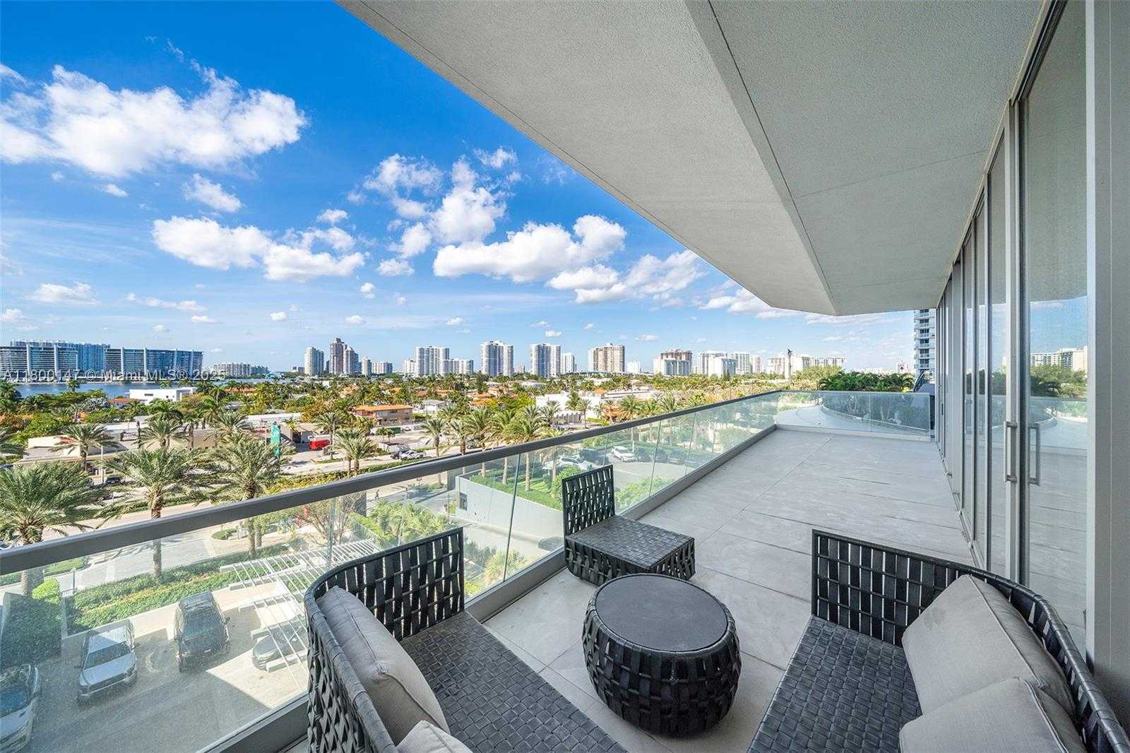 Small Image of 18501 COLLINS AVE #501, Sunny Isles Beach Number 54