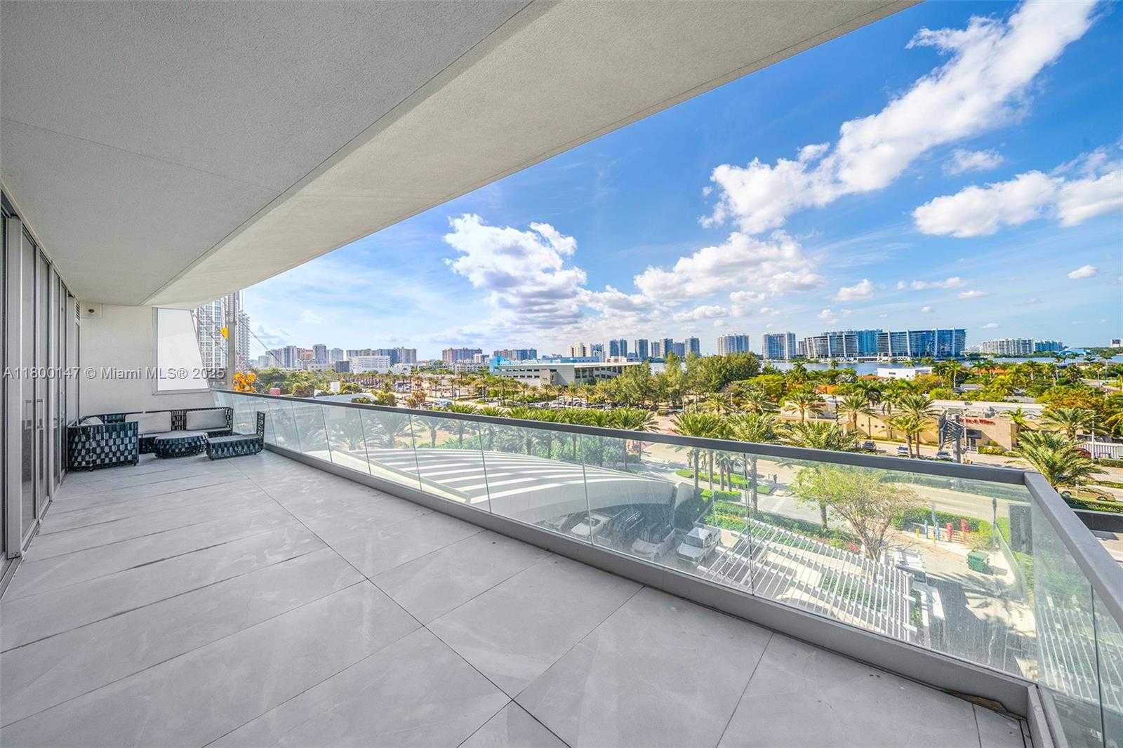 Small Image of 18501 COLLINS AVE #501, Sunny Isles Beach Number 61