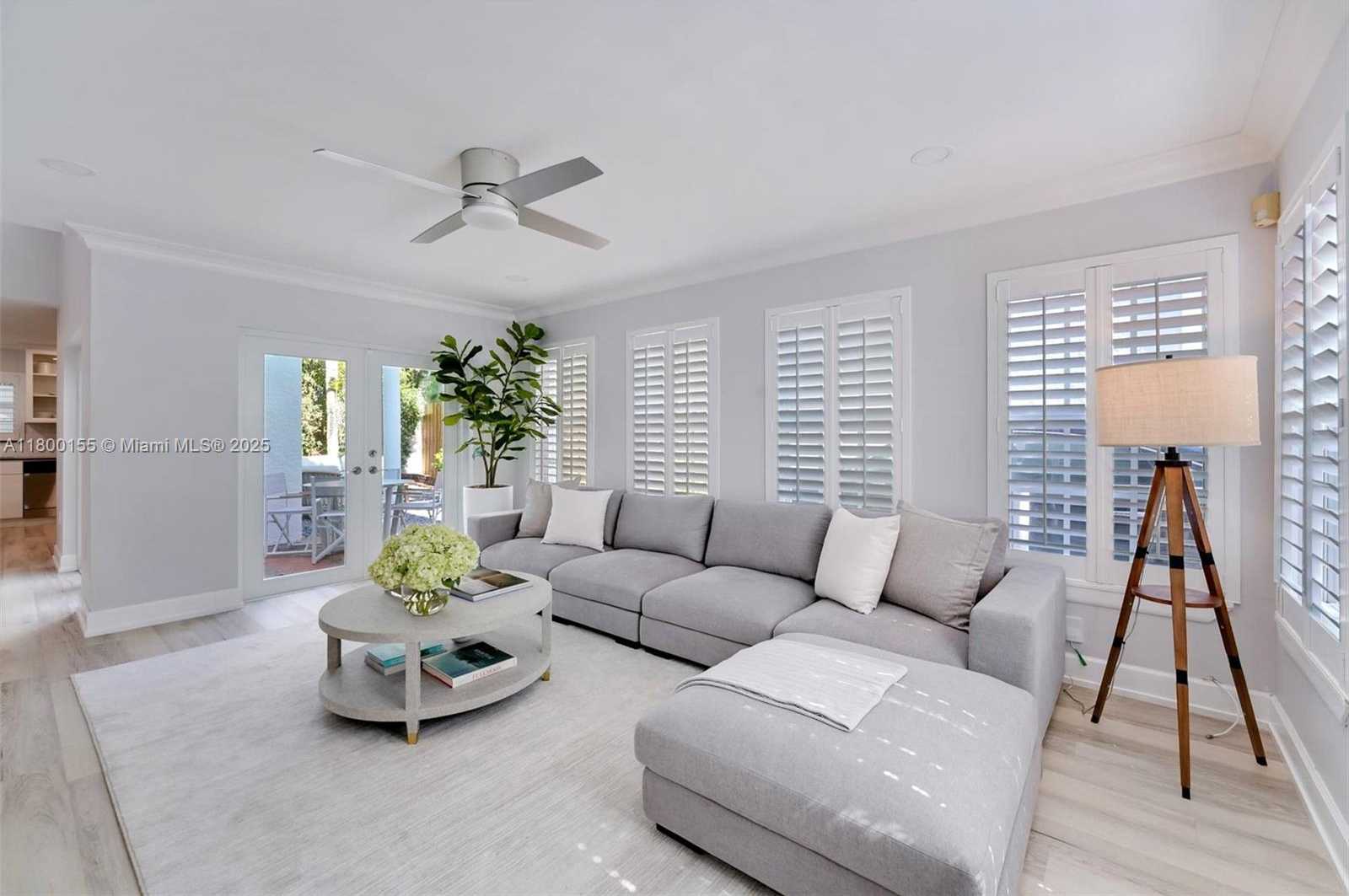 Small Image of 3172 VIRGINIA STREET, Coconut Grove Number 2